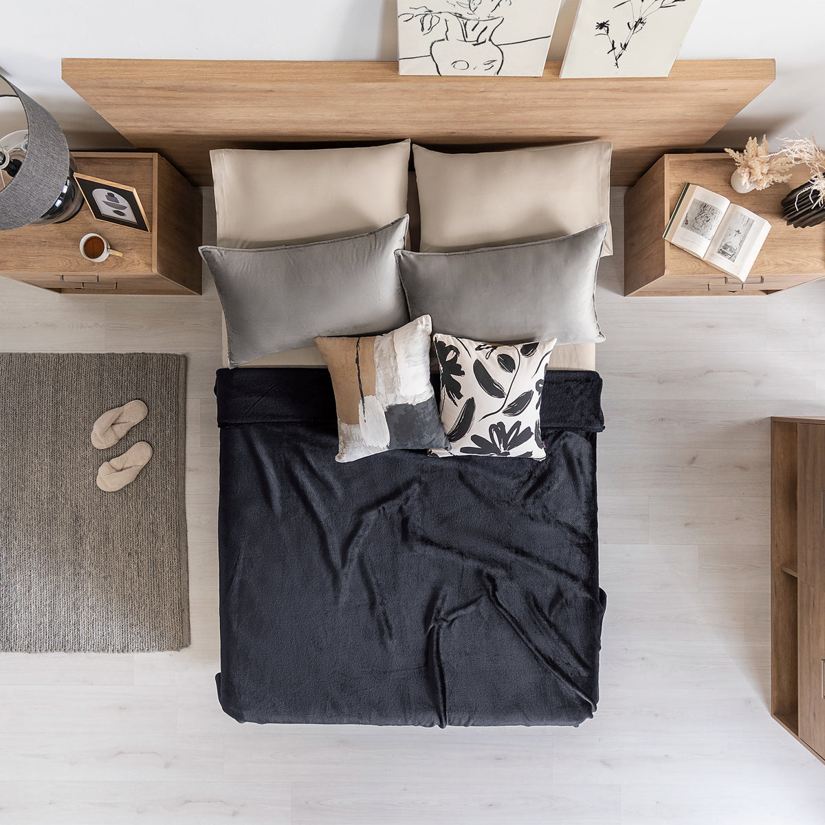 Cobertor Ligero Negro QS/MAT