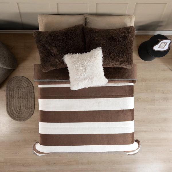 Kiel Winter Blanket
