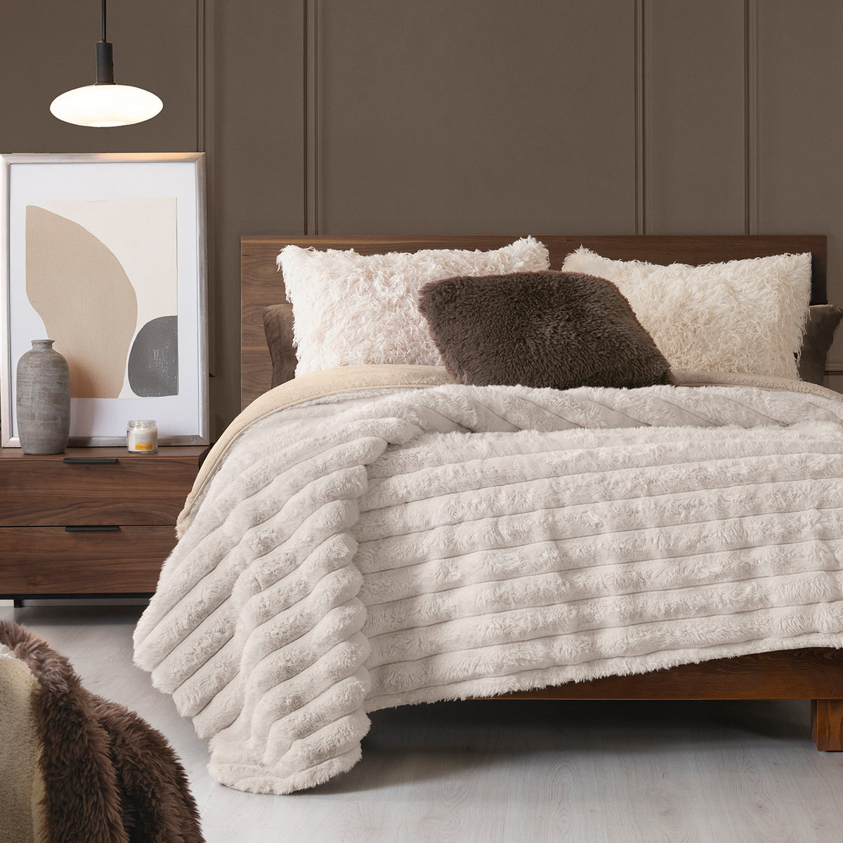Everest Ivory Blanket