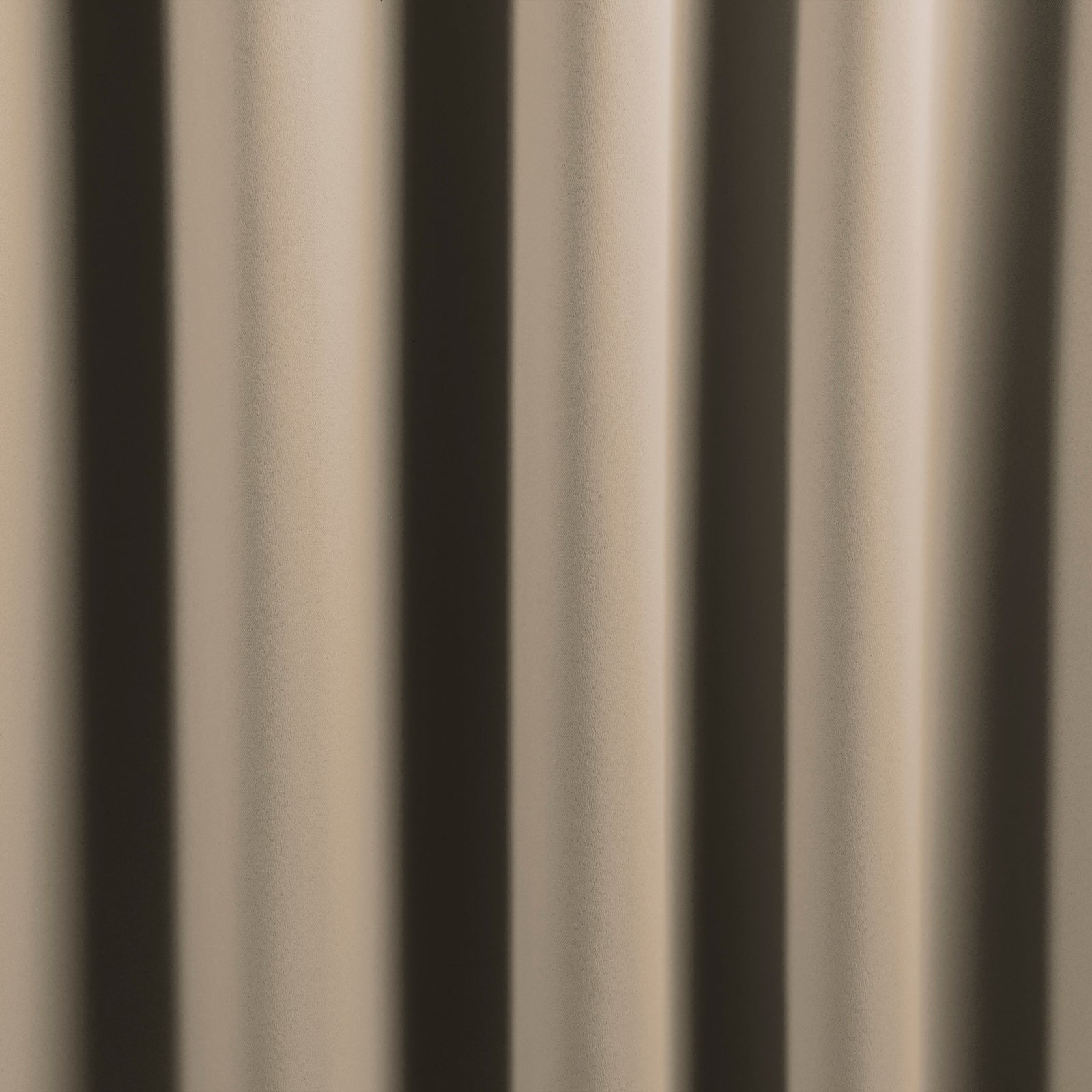 Cortinas Blackout Catania Latte LARGA